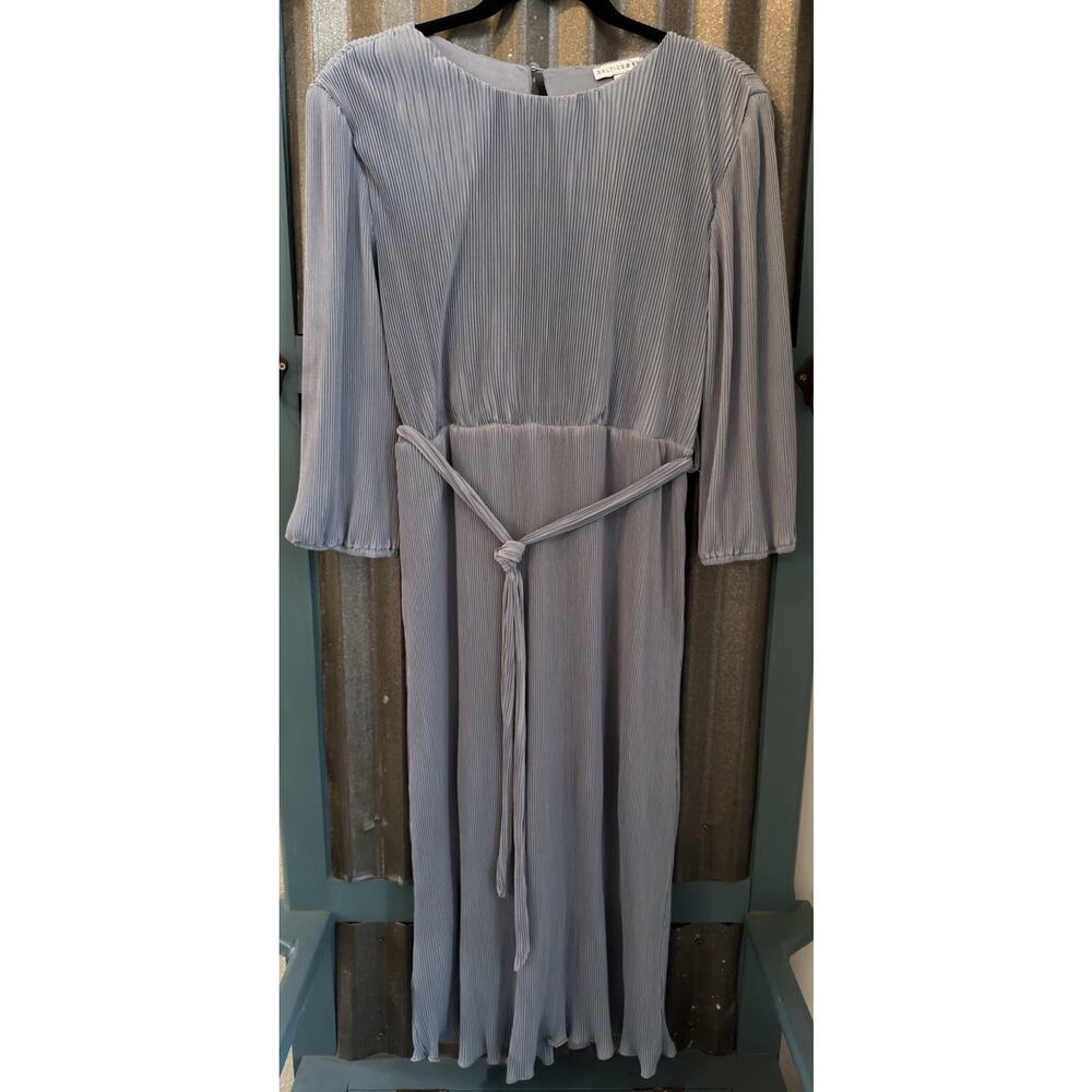 Baltic Born Pleated Midi Dress 3/4 Sleeves Tie Waist Size Large Light Blue